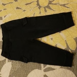 ❗2 for $10❗Black sweatpants with pockets. 18 Month.